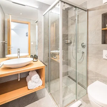 Matten Apartman
